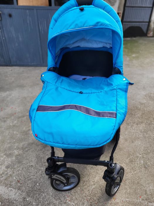 Детска количк ..