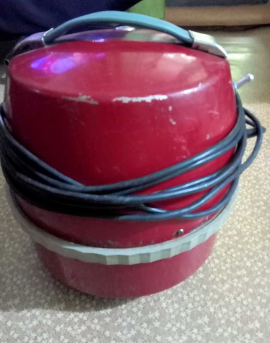 Пылесос СССР "Вихрь 6М"