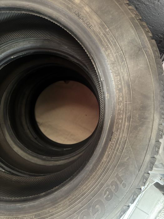 Шины зимние в отличном состоянии