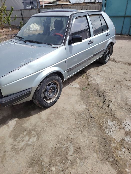 Продаю гольфа на ходу