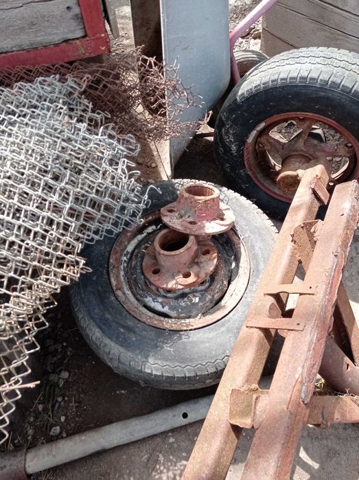 Butuci cu spițe de tractor 650 față model vechi