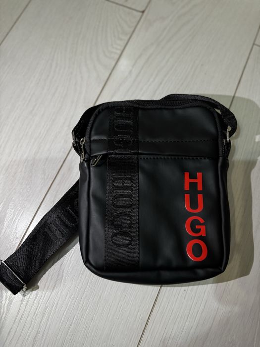 Чанта Hugo за рамо; Hugo; банан; паласка, Calvin Klein; Boss