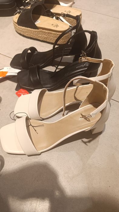 Босоножки НОВЫЕ. 5000тнг