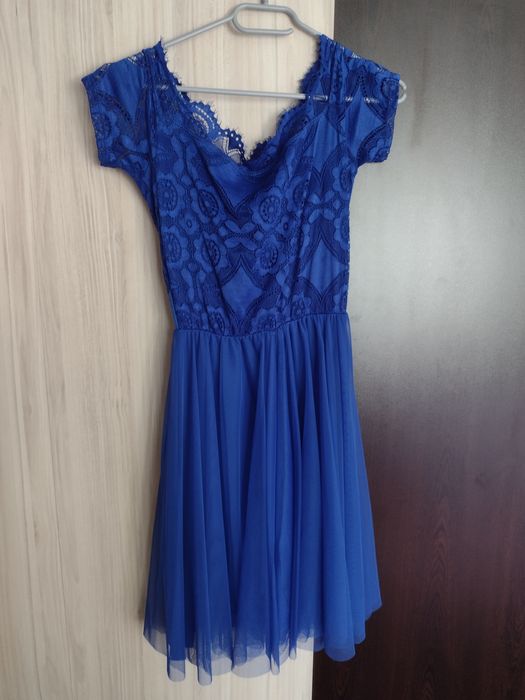 Официална рокля..