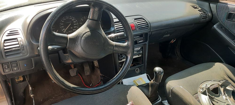 Мазда 323 в полном разборе