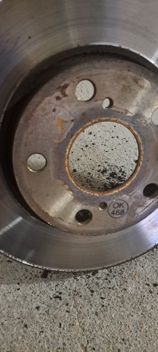 Предни дискове за Тойота Корола