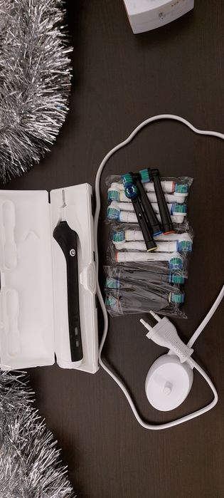 Електрическа четка за зъби Oral-B  BRAUN