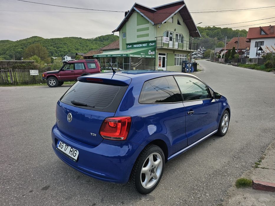 Vând Volkswagen Polo 1.6 TDI – Consum Redus – Stare Buna