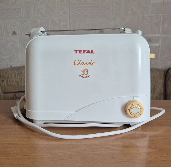 Продам тостер Tefal