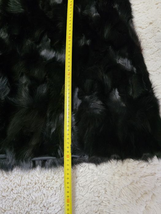 Haina de blana neagra
