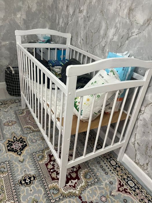 Детская кроватка