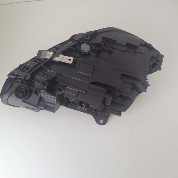 Ляф фар BMW F40 FULL LED 9482807