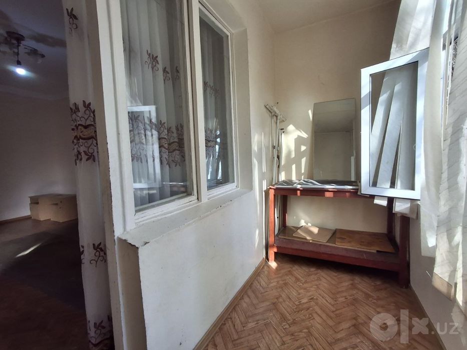 продаётся 1-комнатная квартира в чиланзарском районе метро новза
 метр
