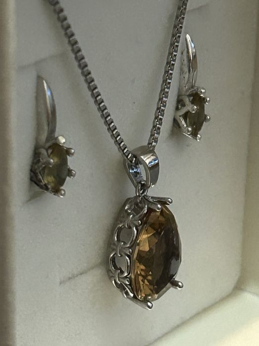 Сребърен комплент със Султанит - хамелеон