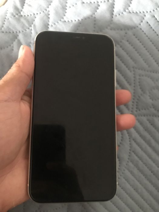 Продам iphone 11