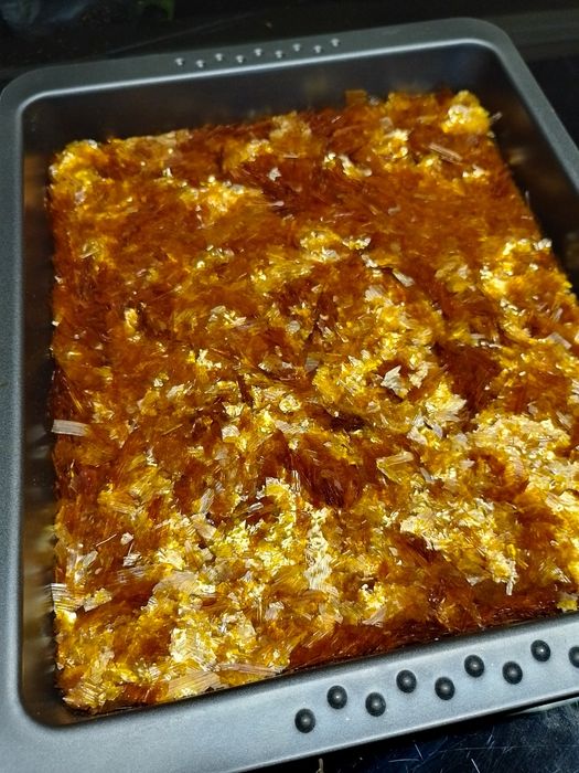 Шеллак на люспи златист 100гр за 4€