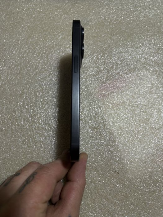 iPhone 15 Pro 256GB Natural Titanium