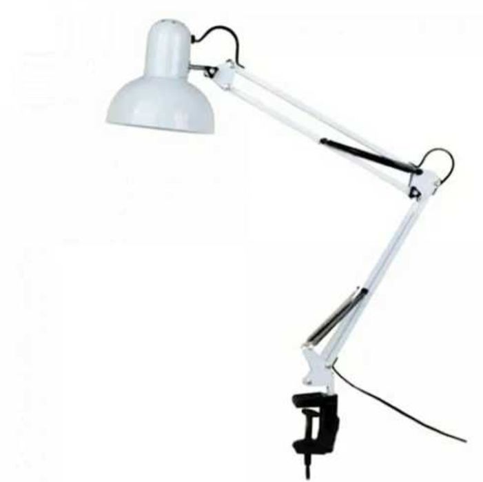 Настольная лампа