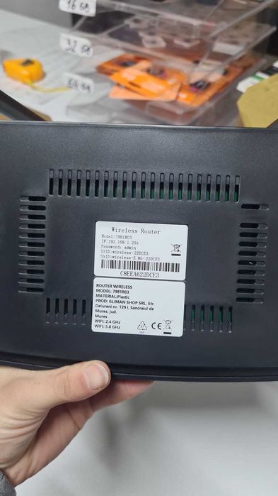 Router Wireless AX3000, Dual Band, 6 Antene Externe, 1200 Mbps, Nou