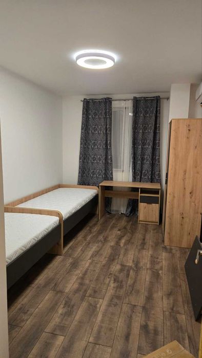 Дава се под наем Тристаен апартамент в София, Изток - 102 кв.м за 770 € - Снимка #3