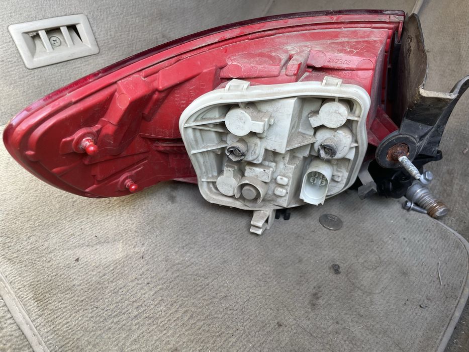 Stop Tripla dreapta aripa Audi A3 8p facelift 2009-2012