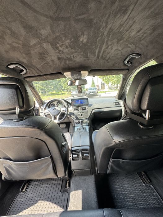 Продавам Mercedes C220 W204