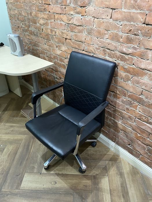 Мебели для офиса