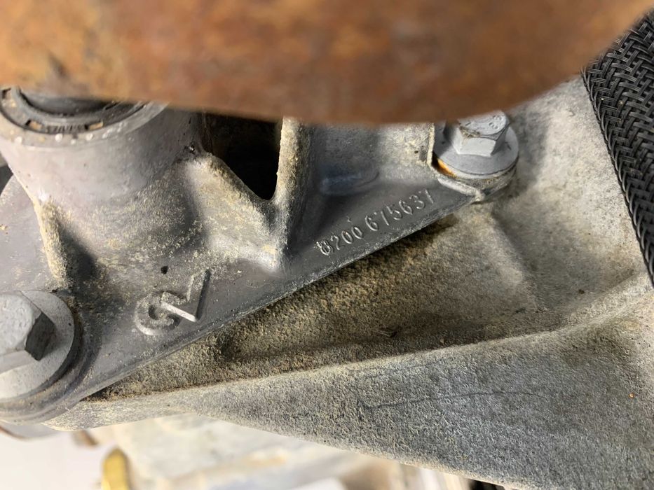 Скоростна кутия Dacia Sandero Logan Lodgy 1.4i 1.6i  К7МF7