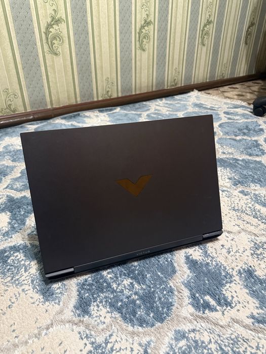 Продам ноутбук hp victus 16.1
