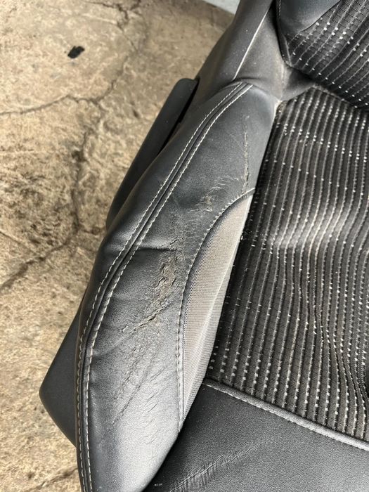 Салон за Пежо Peugeot 2008 кожа и плат ном 800