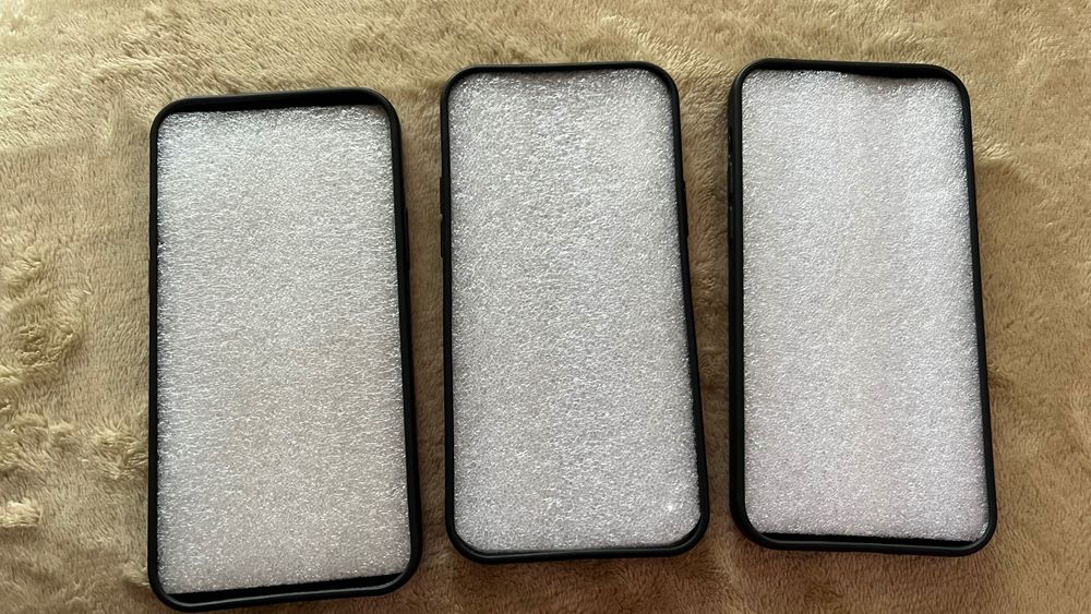 Калъфи за IPhone 12