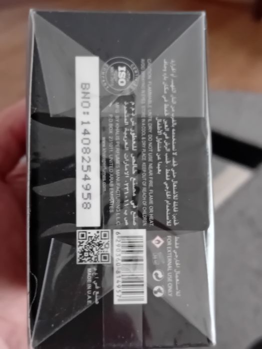 Vând parfum de bărbat arabesc. Original. Miroase superb 100 ron buc 100 ml