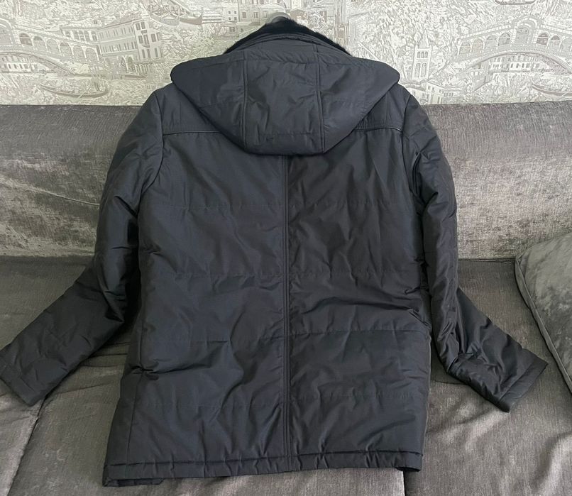 Продам 2 куртки Б/У