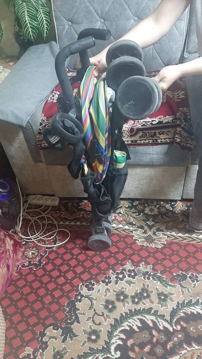 Продам летнюю коляску