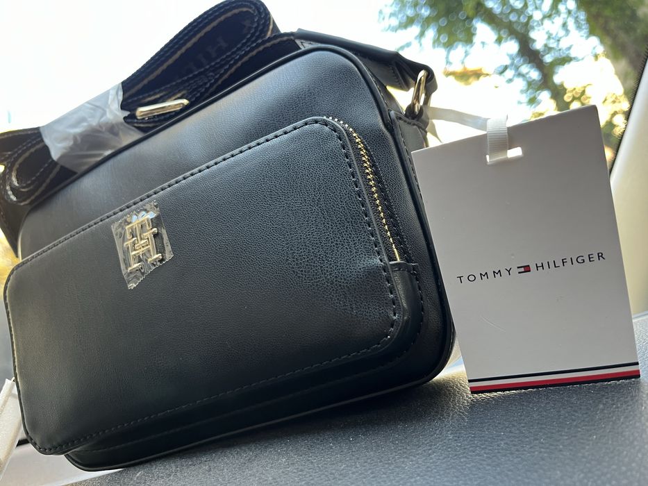 Продавам две дамски чанти