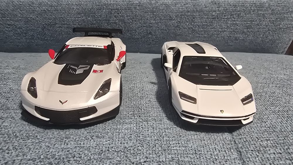 Метални колички за колекционери в перфектно състояние