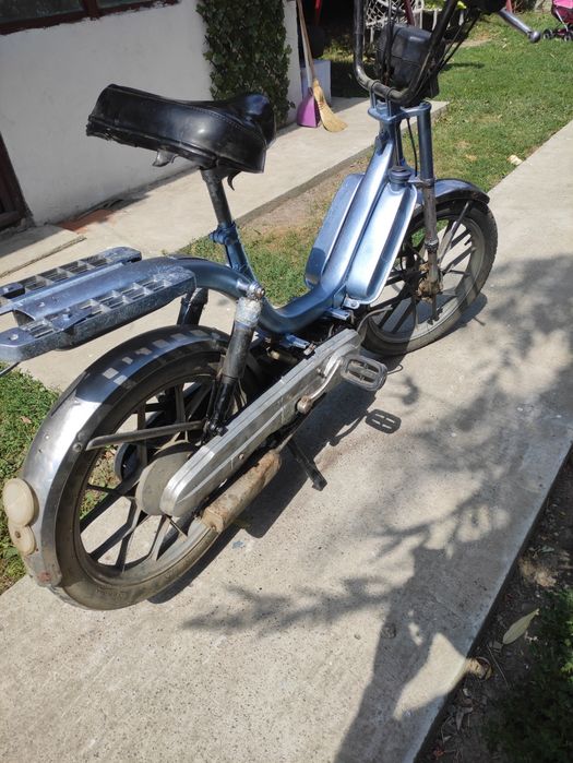 Moped Piaggio bravo