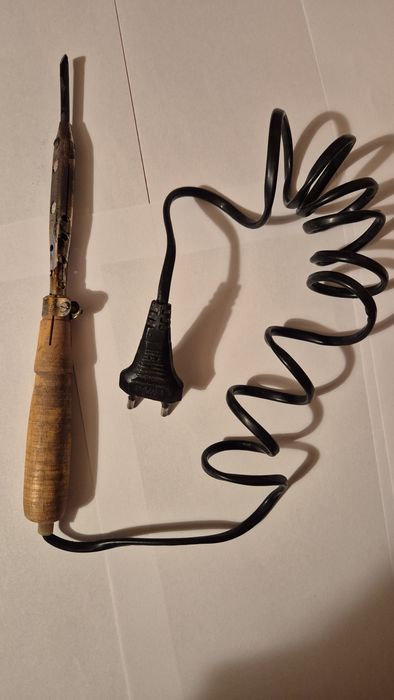 Letcon de lipit românesc