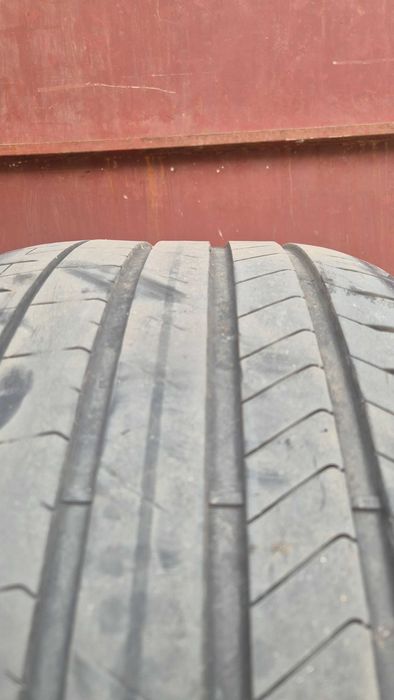 255 40 19 Pirelli PZero 285 40 19 PZ4 летни гуми спорт пакет