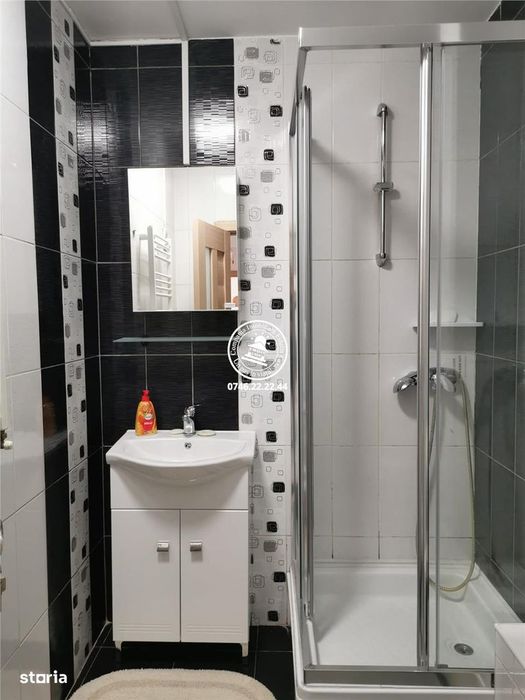 Apartament 2 camere, decomandat, renovat - Podu Ros