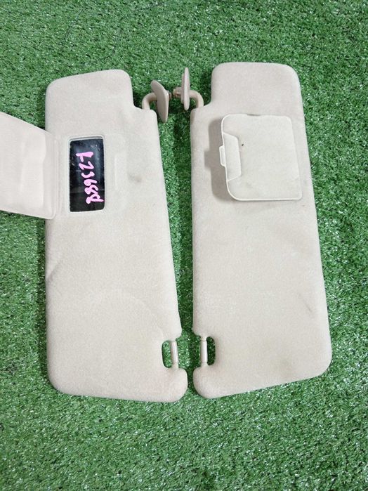 Солнцезащитный Козырек