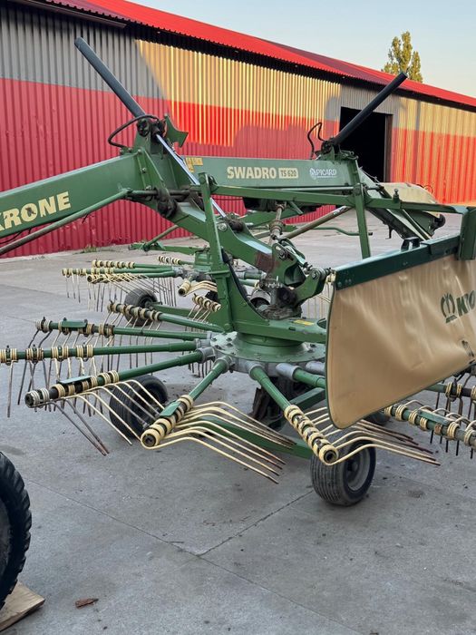 Greblă de adunat KRONE SWADRO TS 620 – an 2015