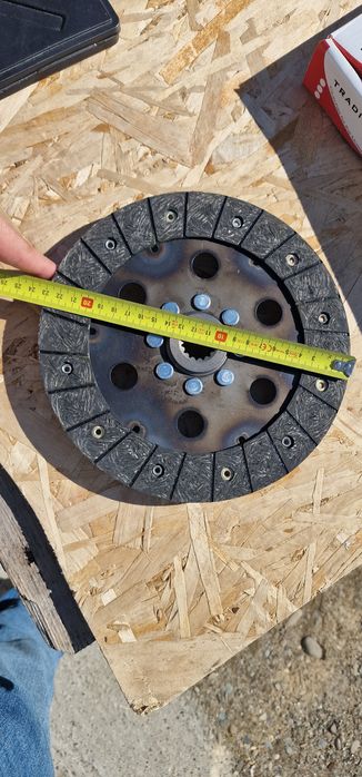 Disc ambreiaj tractor ford dexta 15 dinți diametru total 230 mm preț 4
