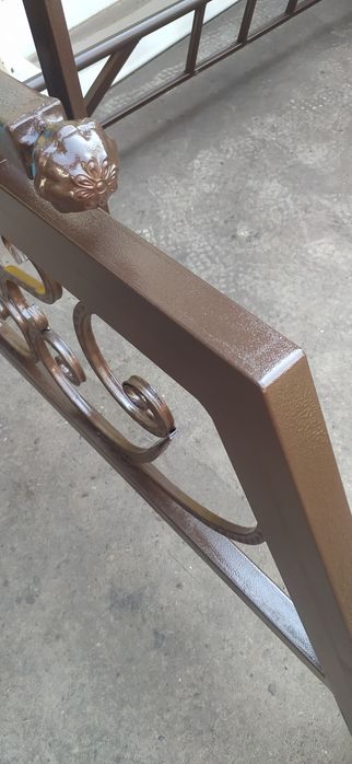 Кровать качалка.Уч кишилик(эни 2метр)