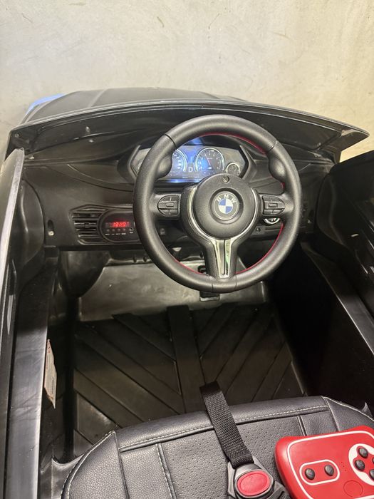 Акумулаторна кола BMV X6