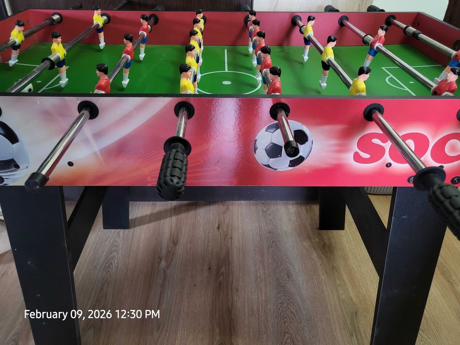Masa de fotbal (foosball)