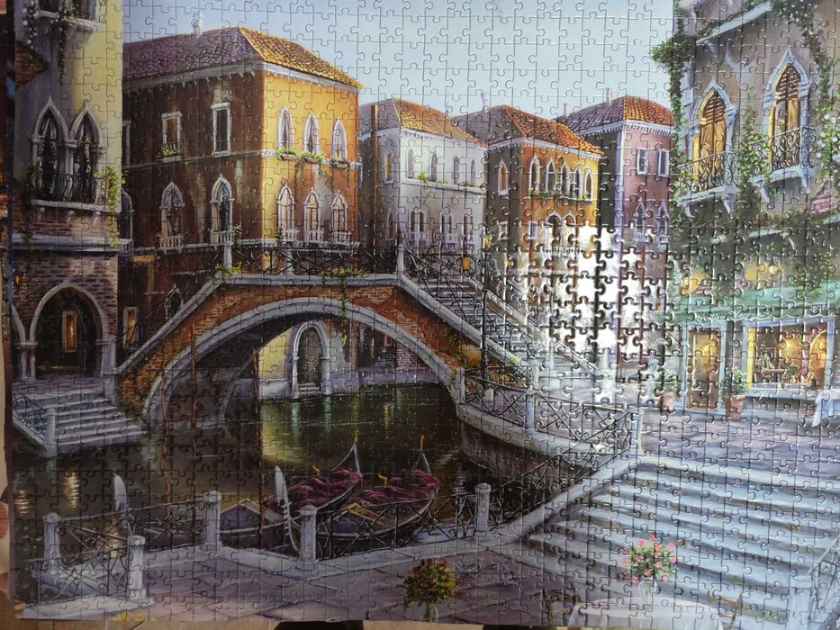 Наредени пъзели (залепени).