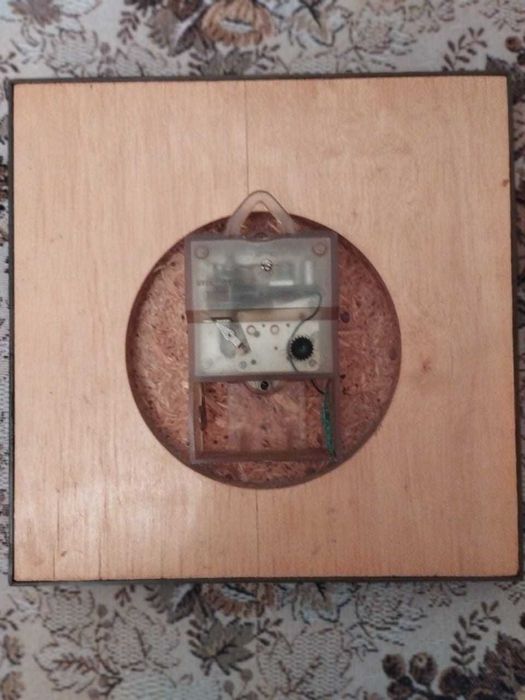 Часы Советские настенные Янтарь