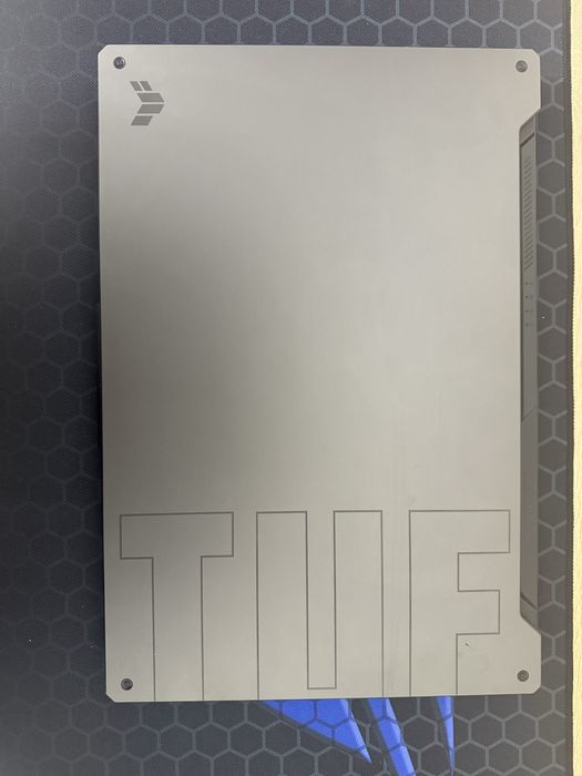 ASUS TUF Gaming H706