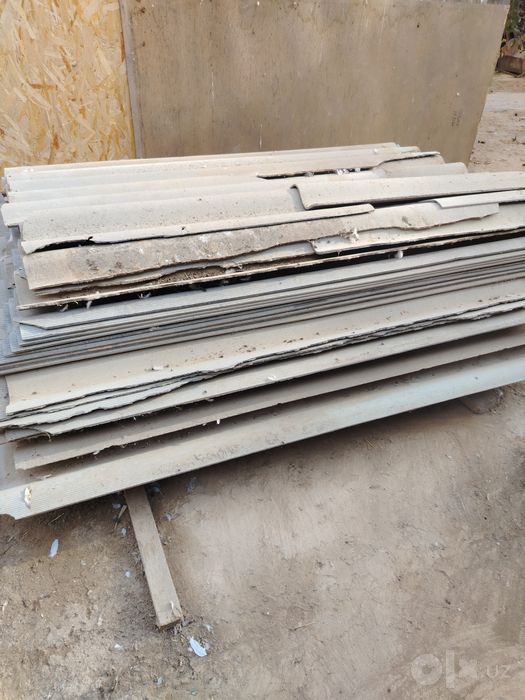 8 tolqinli shifer sotiladi